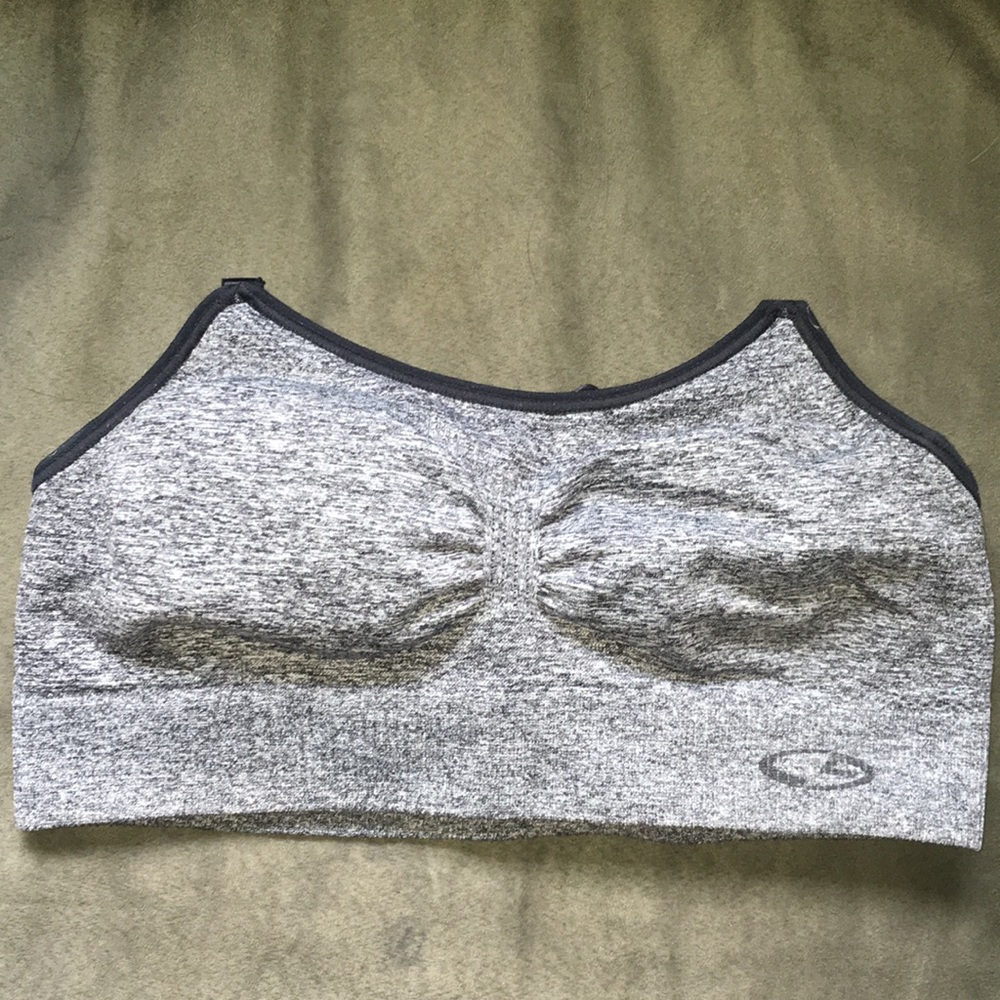 Sports bra